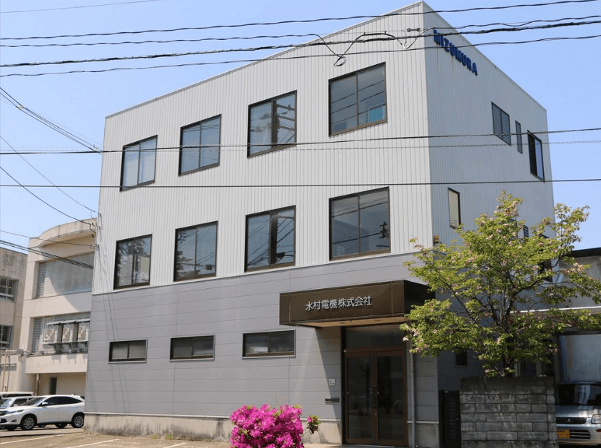 【月給25万〜×賞与年2回】未経験から一生モノの電気工事技術を習得|資格手当あり・長岡勤務
