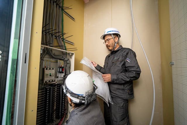 【月35万〜70万×賞与実績6ヶ月】新築マンション電気施工管理|経験者優遇