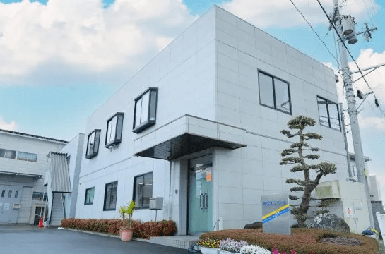 【月給23万〜29万×賞与最大70万】現場経験がありホワイトカラーにチャレンジしたい方、または、電気・建築の学部卒の方を大募集
