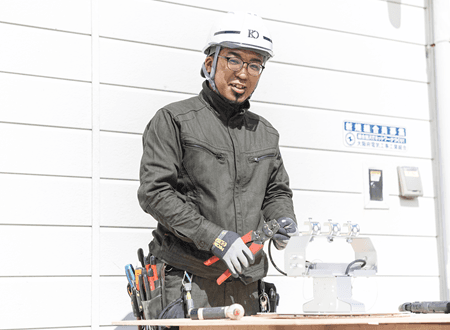 【月給30万〜45万円・年収420万〜630万円】電気工事士(第2種)|公共・民間両対応・地域密着|堺市