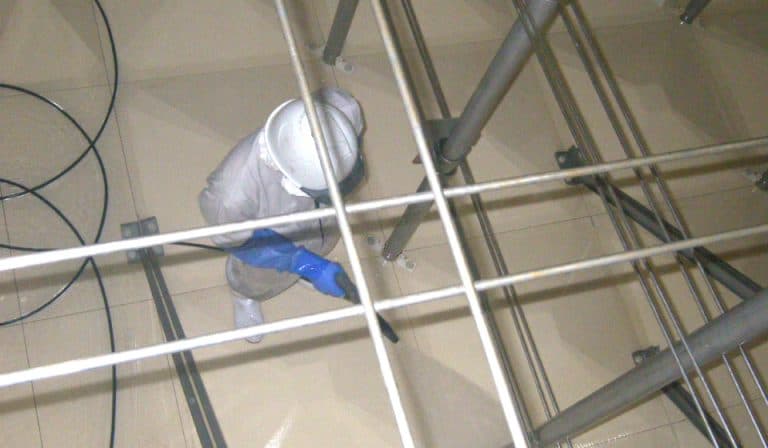 日本衛生株式会社の職人・現場作業員求人の写真