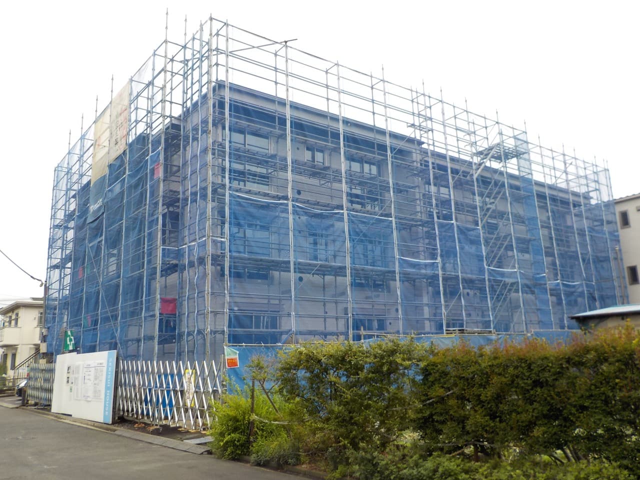 【未経験31万〜×寮即入居OK】住宅の足場をつくる鳶職|20代の若手中心