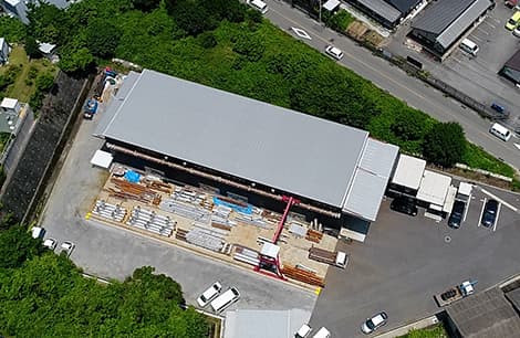 【月給27.5万円〜×残業月10h未満】鉄骨・建築金物の工場作業スタッフ|高知市勤務