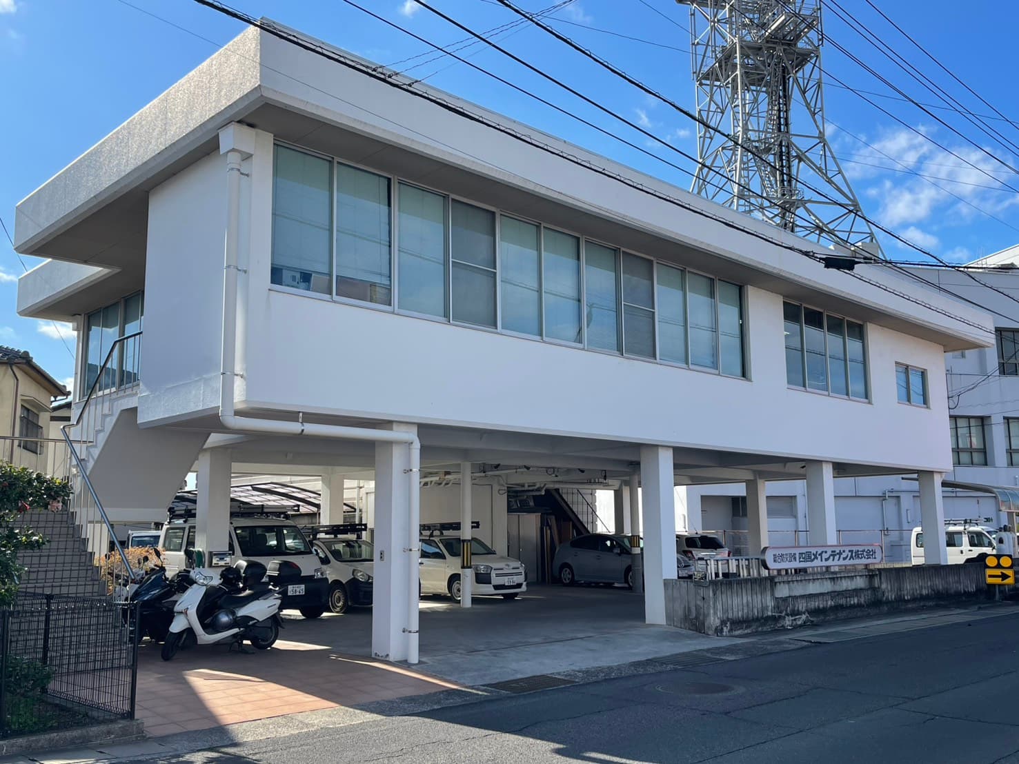 四国メインテナンス株式会社の施工管理求人の写真